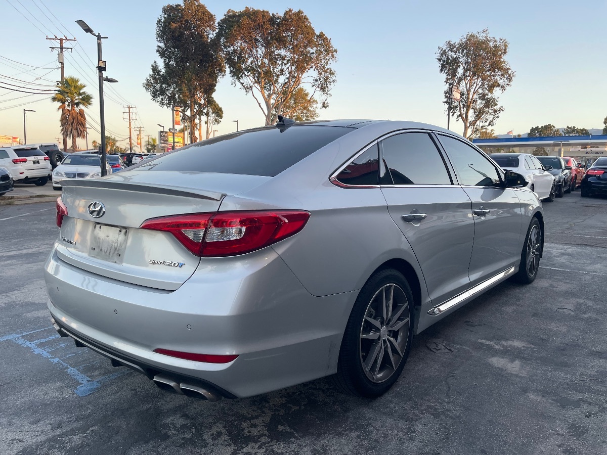 2015 Hyundai Sonata 2.0T Sport photo 3