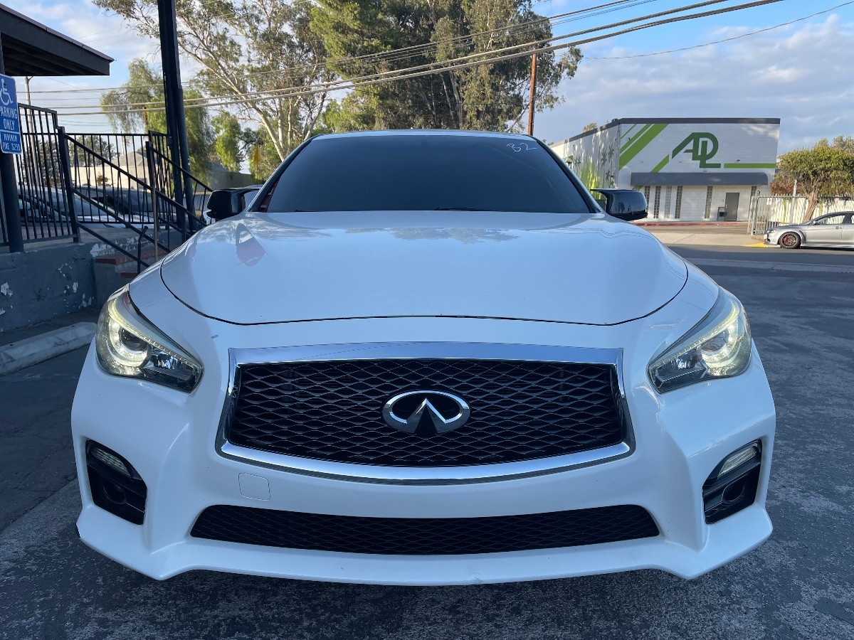2015 Infiniti Q50 Sport photo 2