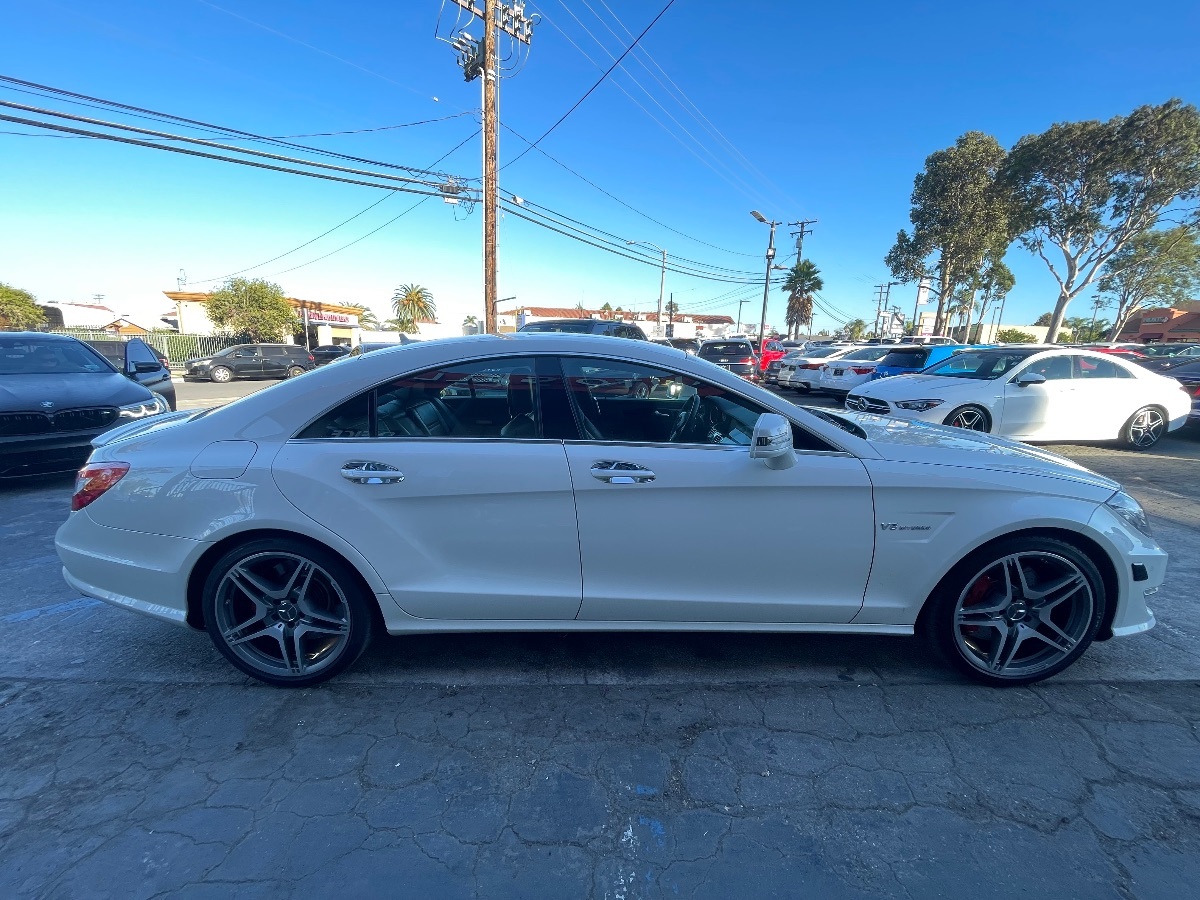 2012 Mercedes Benz CLS 63 AMG photo 4