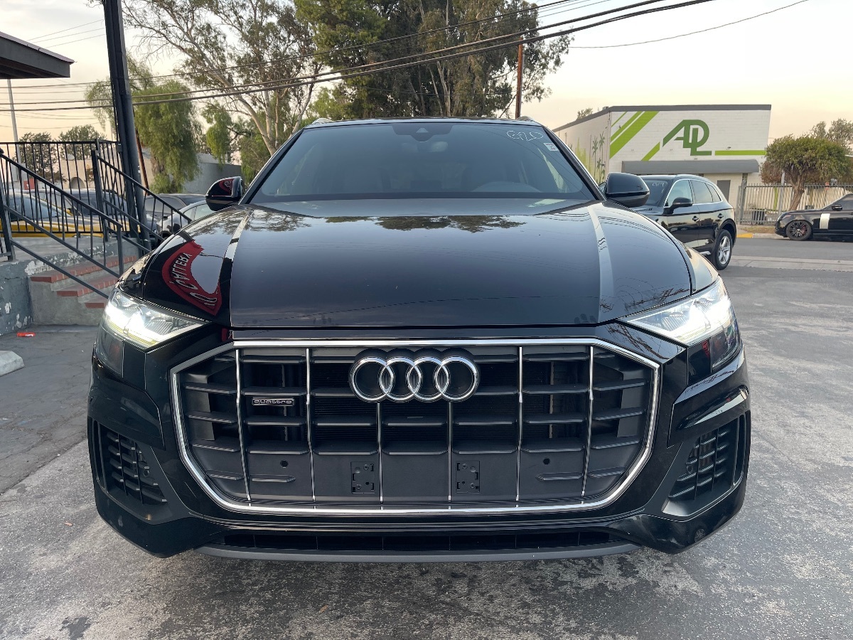 2019 Audi Q8 Premium photo 2
