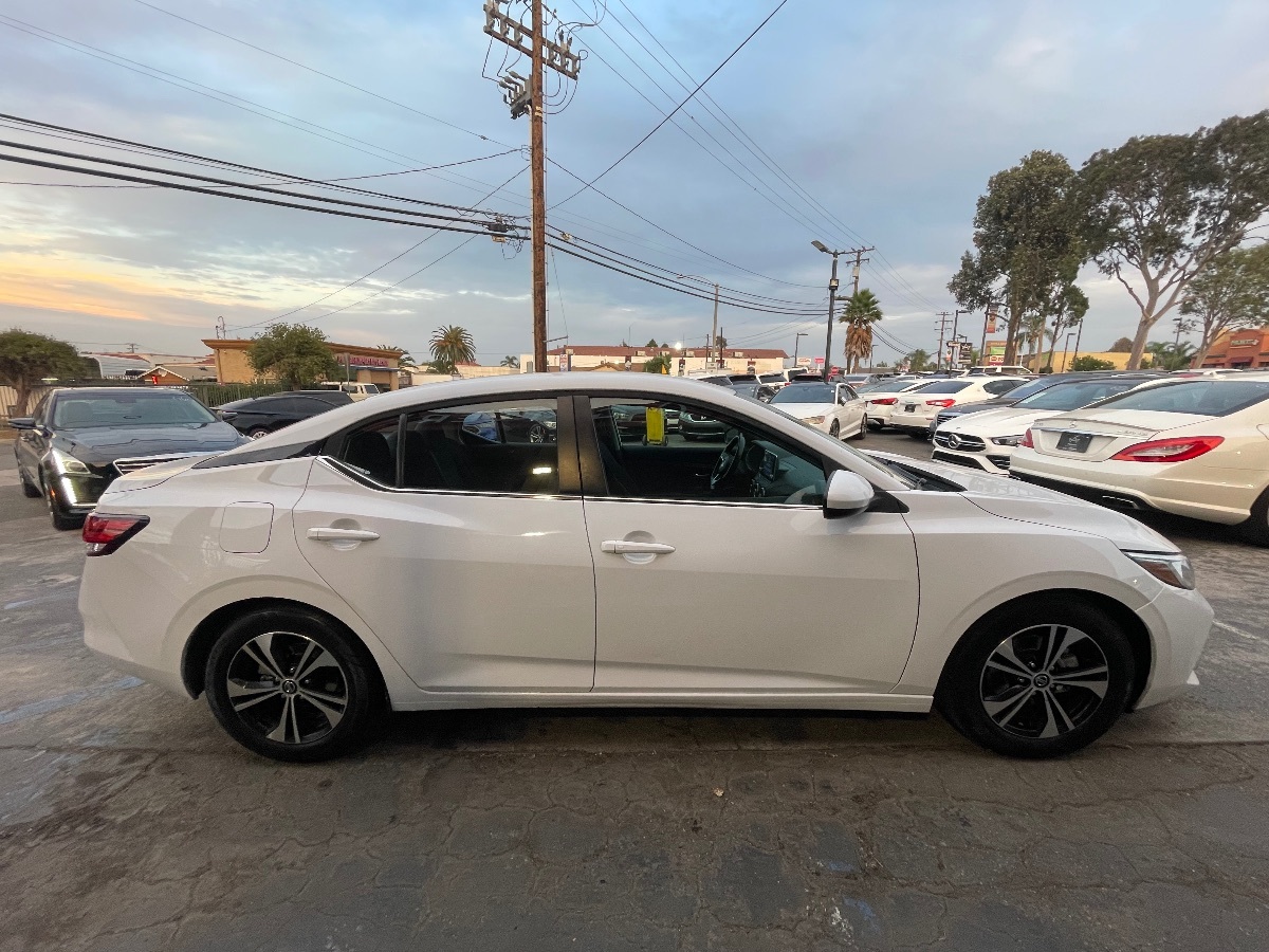2021 Nissan Sentra SV photo 4