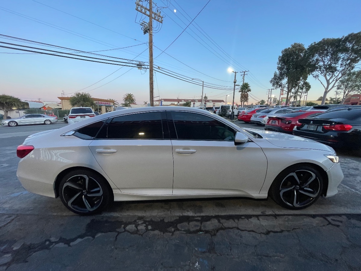 2019 Honda Accord Sport 1.5T photo 4