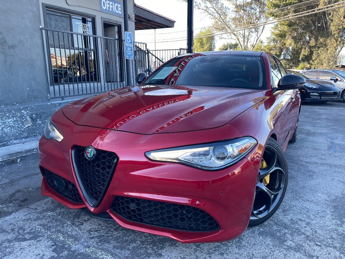 2018 Alfa Romeo Giulia Ti Sport RWD