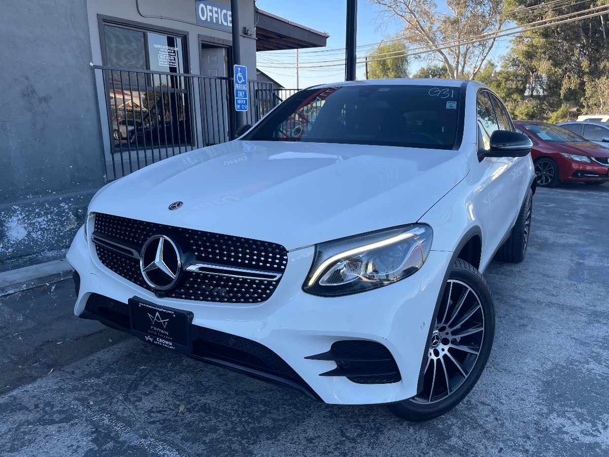 2018 Mercedes-Benz GLC GLC300 4MATIC's photo
