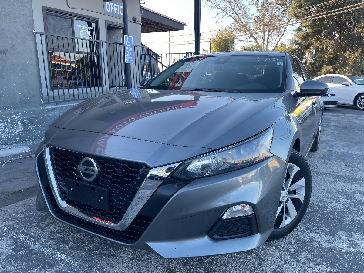 2022 Nissan Altima 2.5 S's photo
