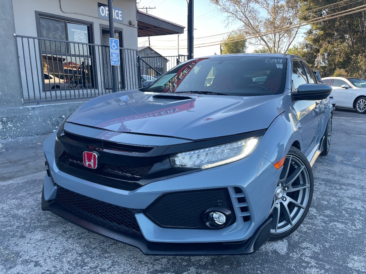2019 Honda Civic Type-R Touring's photo