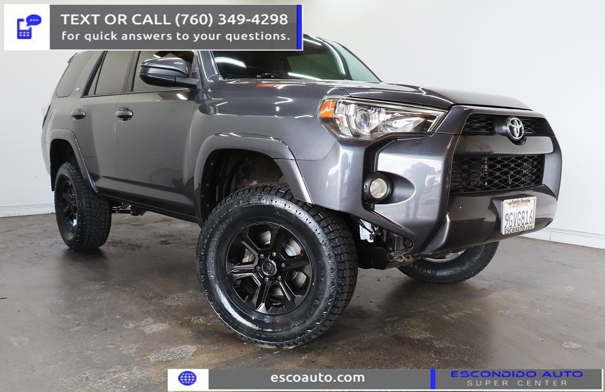 2014 Toyota 4Runner SR5**4X4