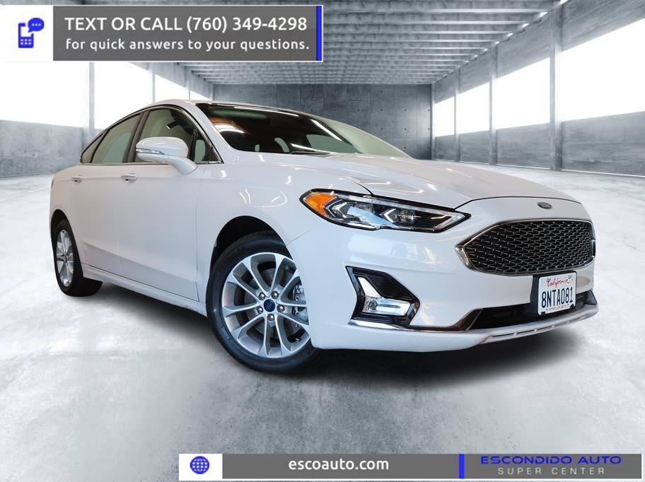 2019 Ford Fusion Energi Titanium**IRS CREDIT