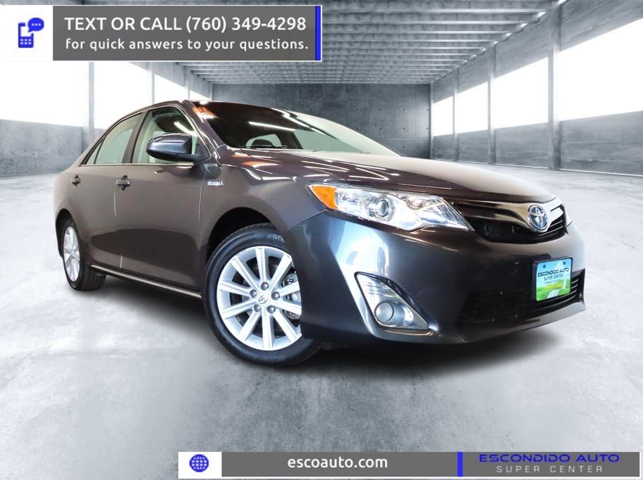 2014 Toyota Camry Hybrid LE