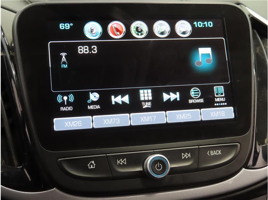 2018 Chevrolet Volt LT photo 13