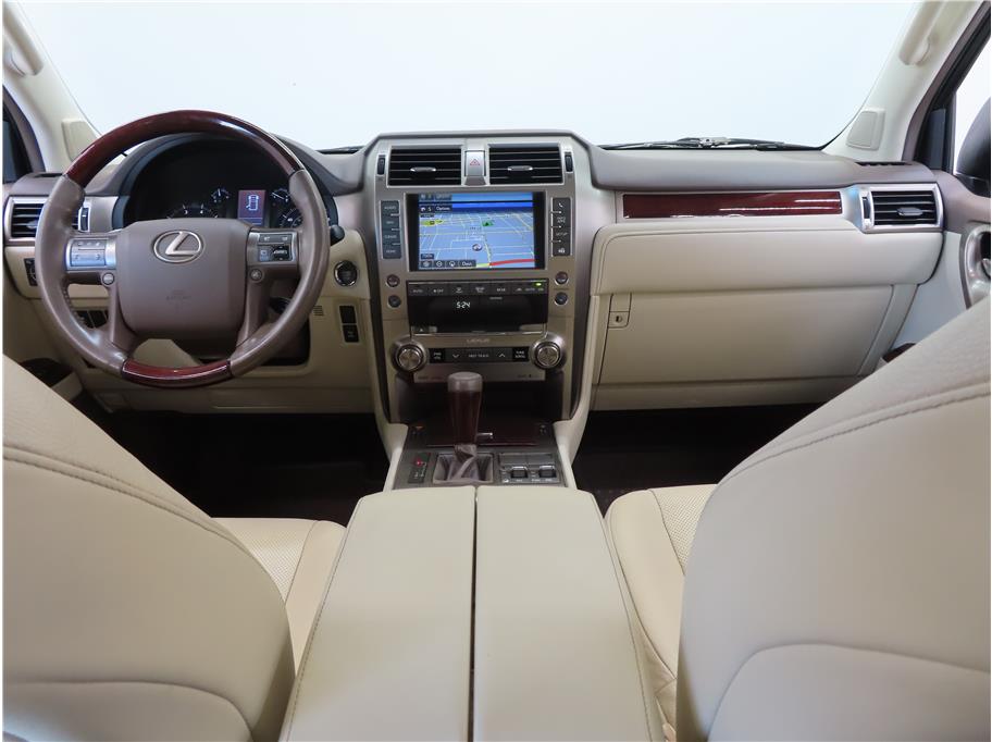2016 Lexus GX 460 photo 4