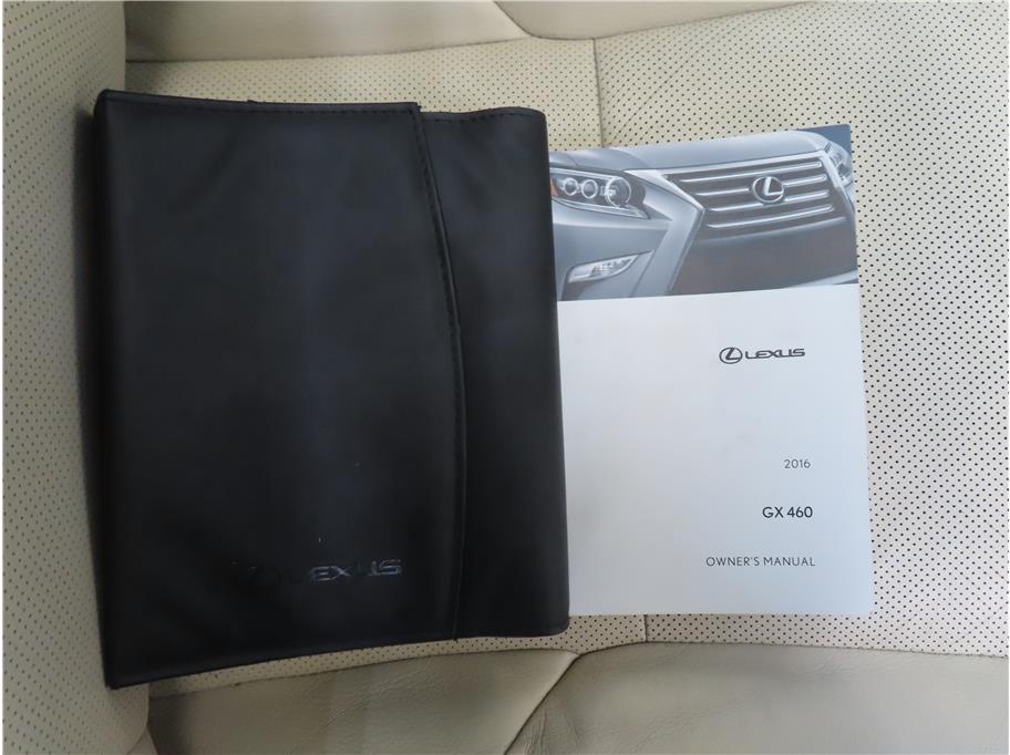 2016 Lexus GX 460 photo 24