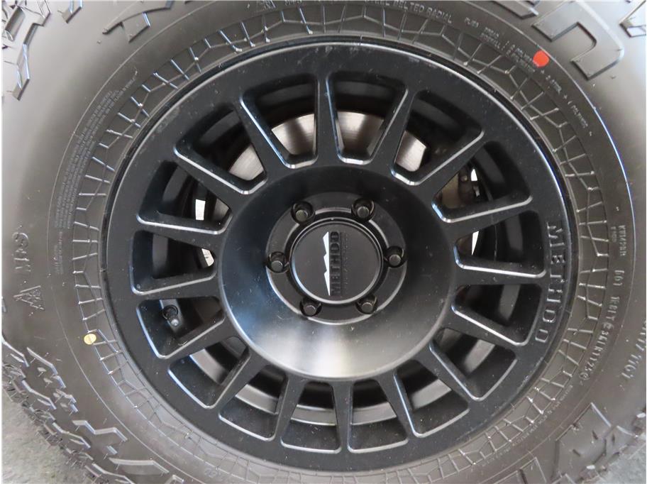 2016 Lexus GX 460 photo 27