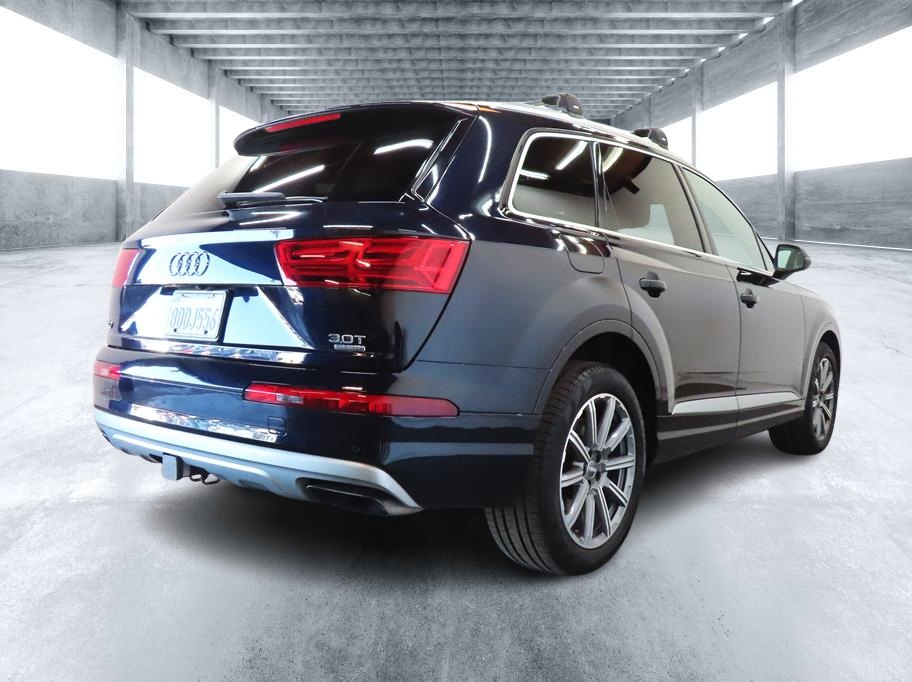 2018 Audi Q7 Premium Plus photo 3