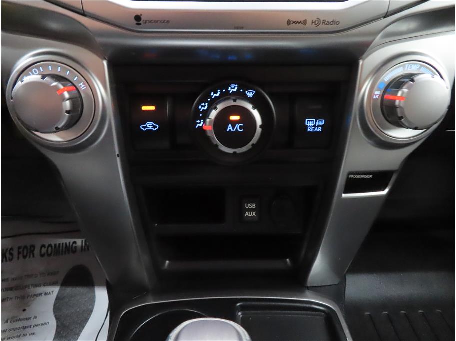 2016 Toyota 4Runner Base photo 19