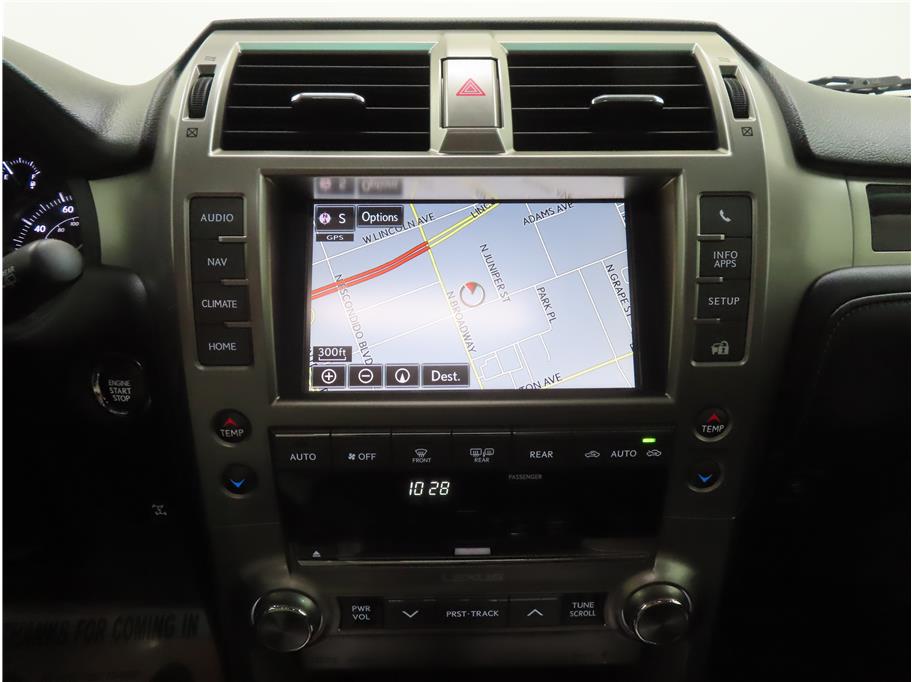 2017 Lexus GX 460 Premium photo 13