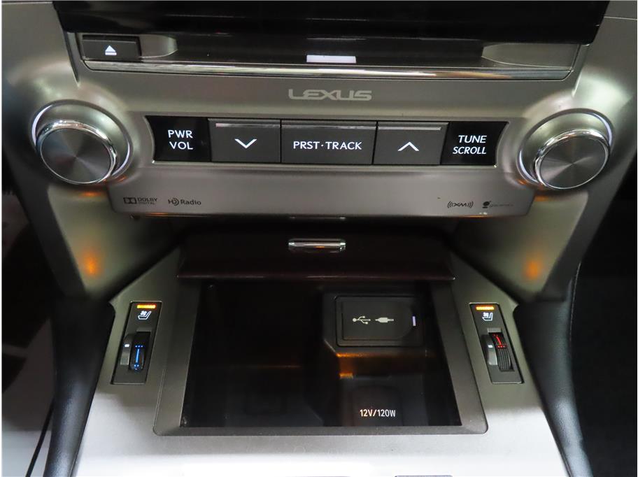 2017 Lexus GX 460 Premium photo 15