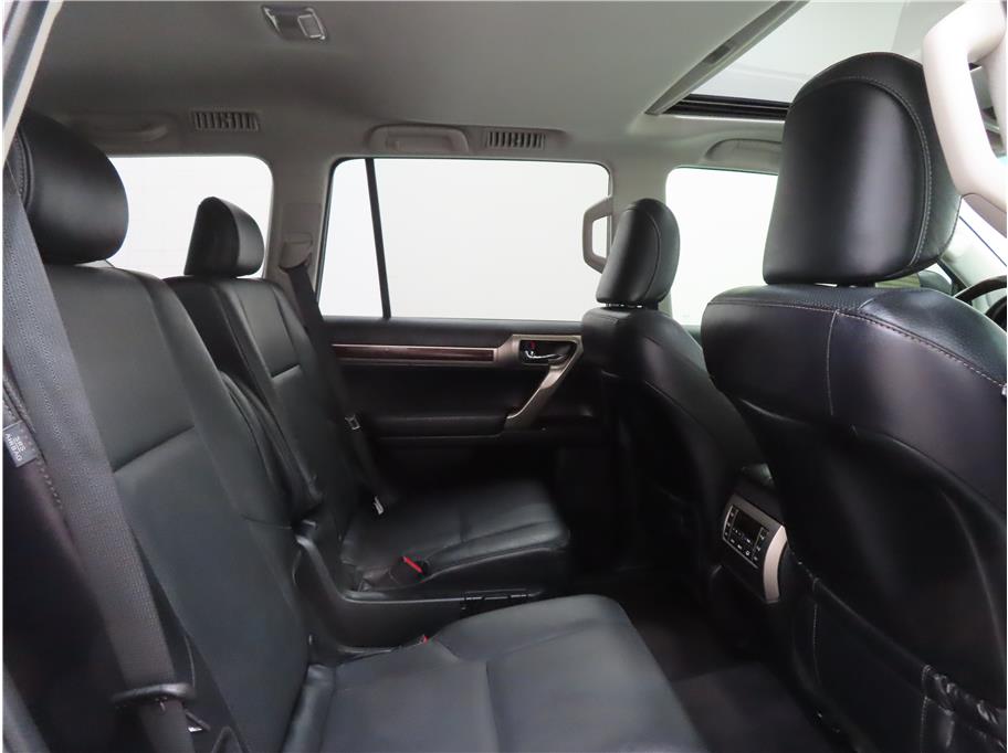 2017 Lexus GX 460 Premium photo 19