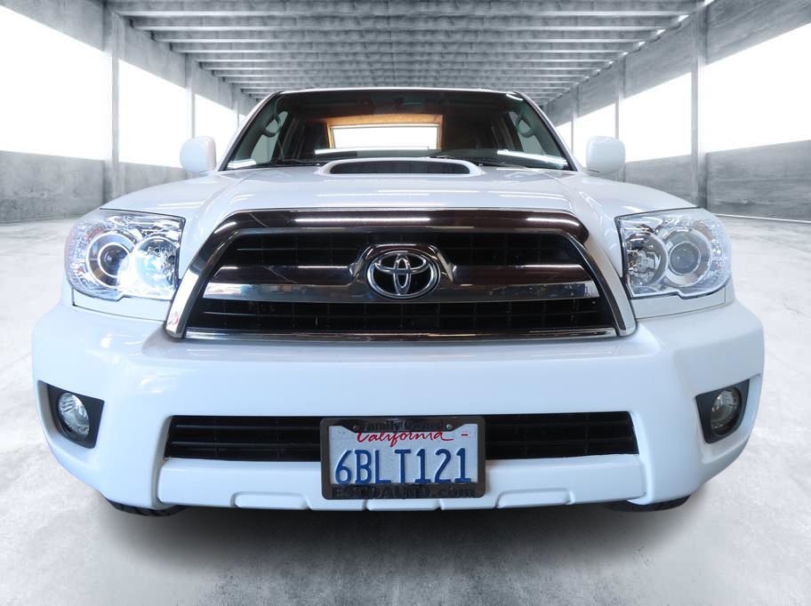 2007 Toyota 4Runner SR5 photo 2