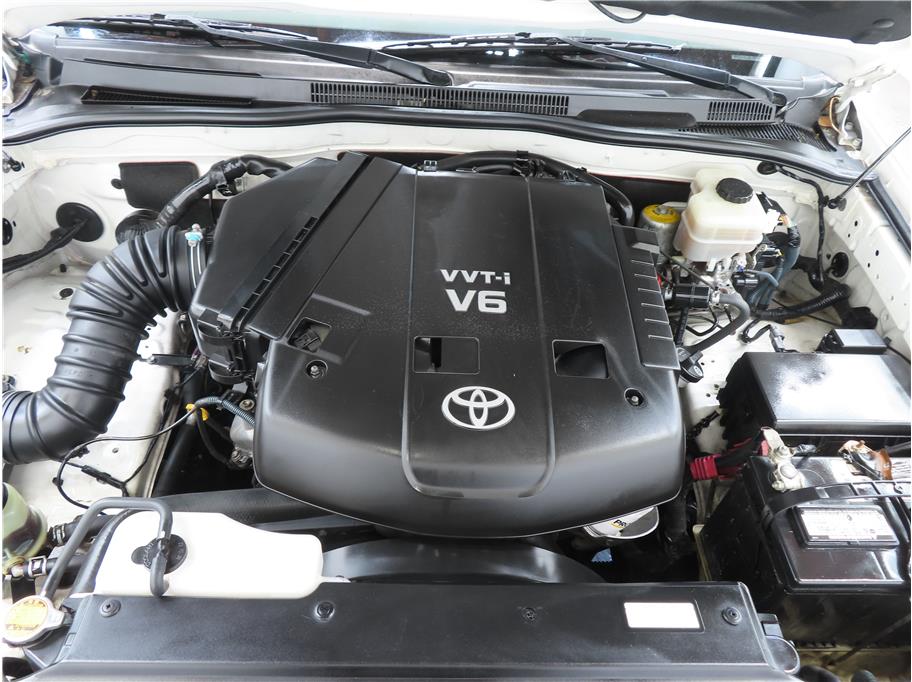 2007 Toyota 4Runner SR5 photo 18