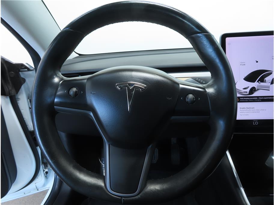 2018 Tesla Model 3 Long Range photo 10