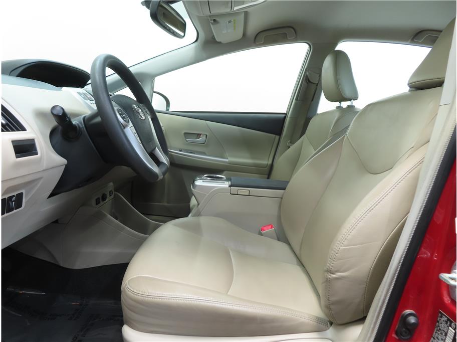 2012 Toyota Prius V Five photo 10
