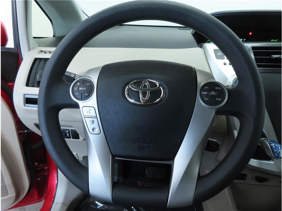 2012 Toyota Prius V Five photo 12