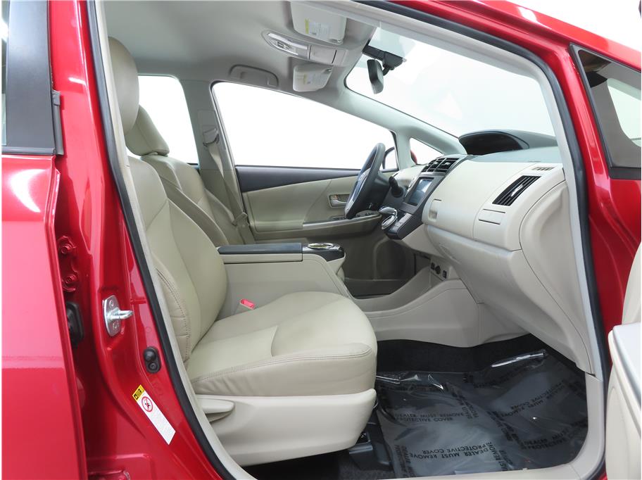 2012 Toyota Prius V Five photo 19