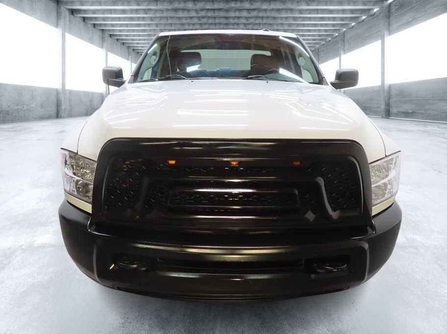 2016 Ram 2500 Tradesman photo 2