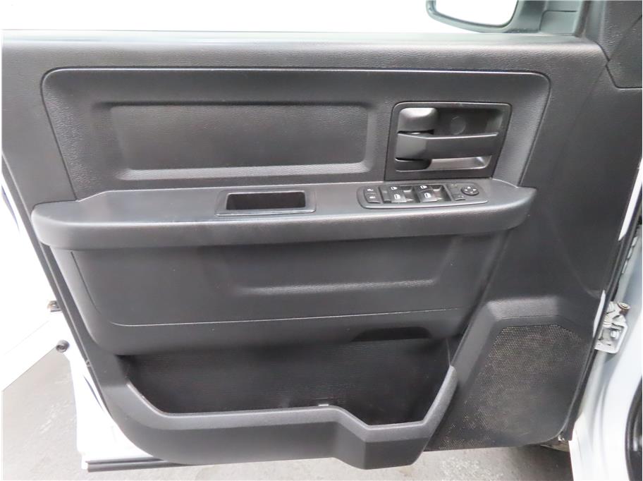 2016 Ram 2500 Tradesman photo 8