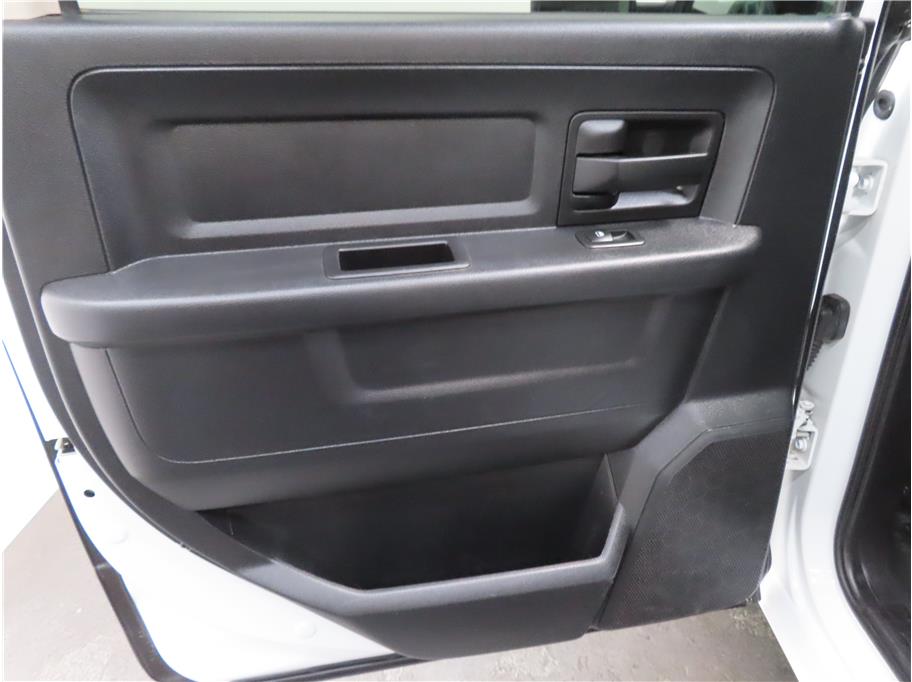 2016 Ram 2500 Tradesman photo 18