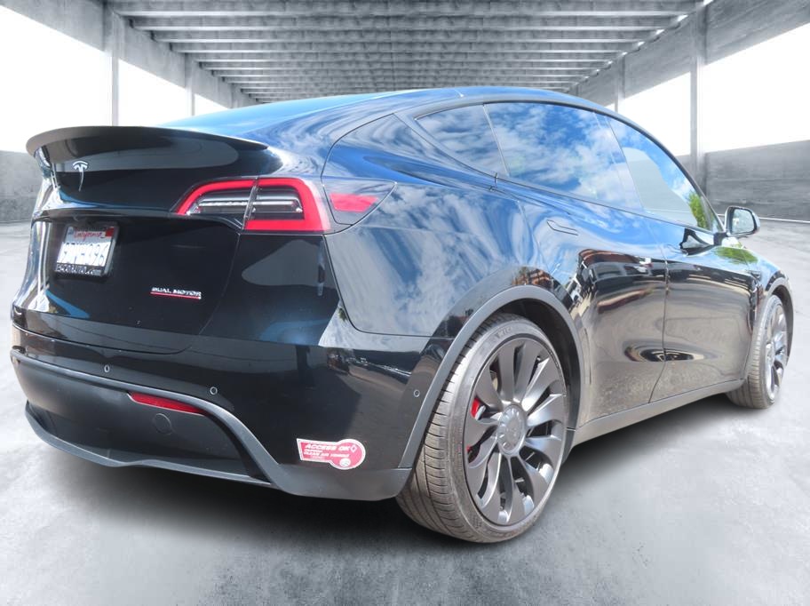 2022 Tesla Model Y Performance photo 4