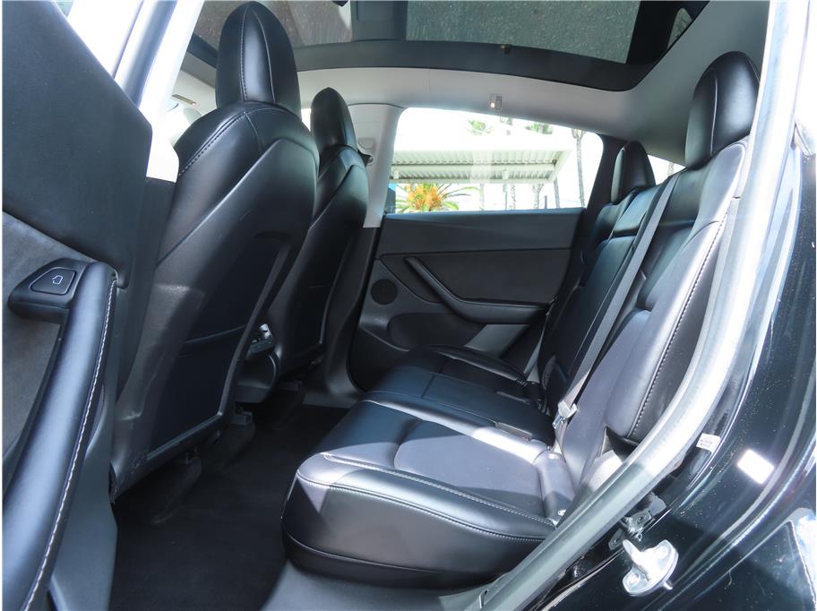 2022 Tesla Model Y Performance photo 8