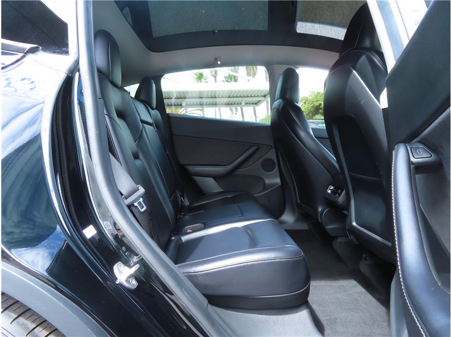 2022 Tesla Model Y Performance photo 9