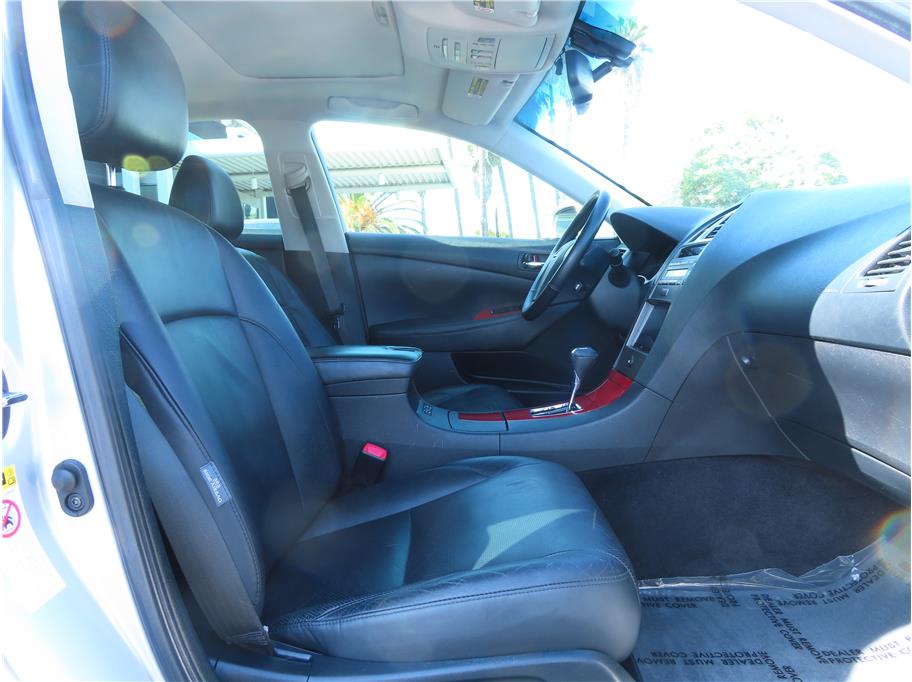2009 Lexus ES 350 photo 16