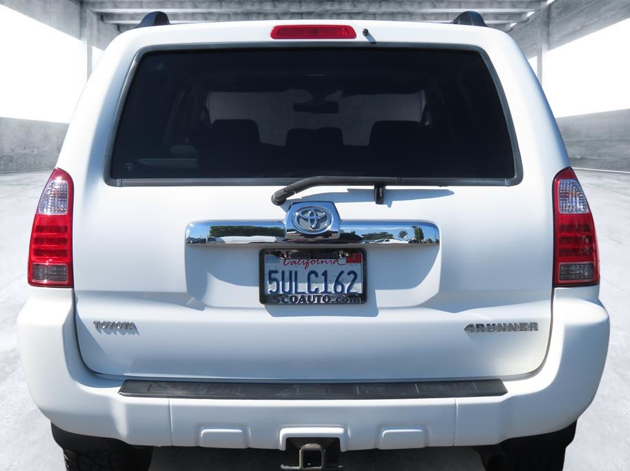 2006 Toyota 4Runner SR5 photo 5