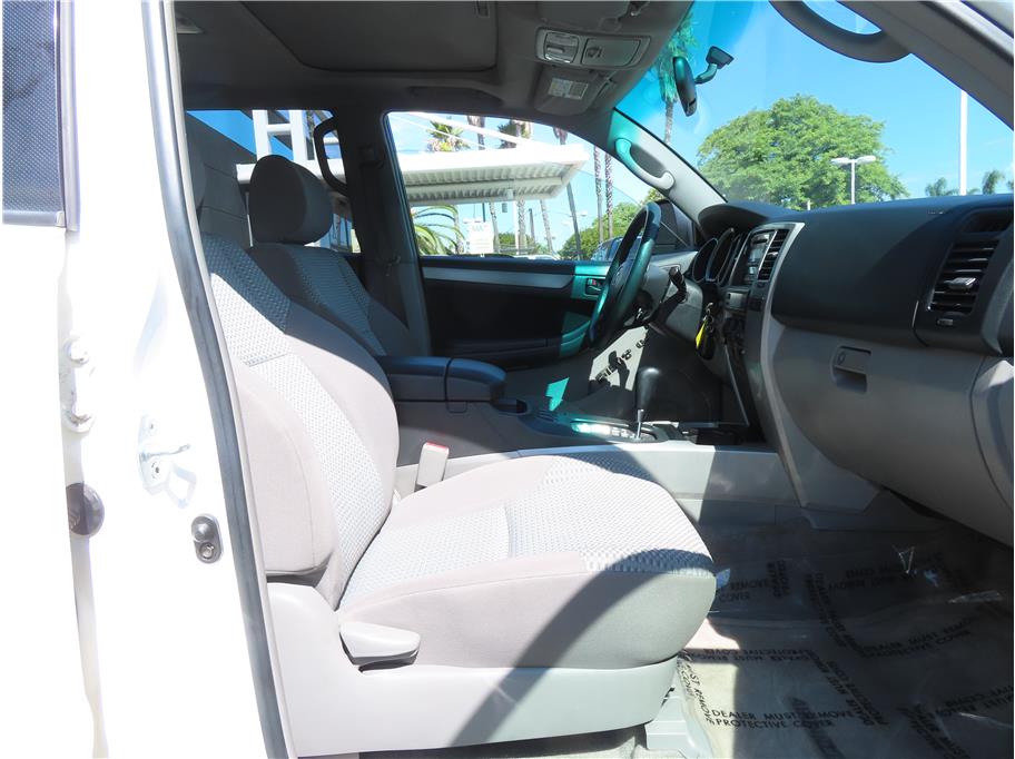 2006 Toyota 4Runner SR5 photo 15