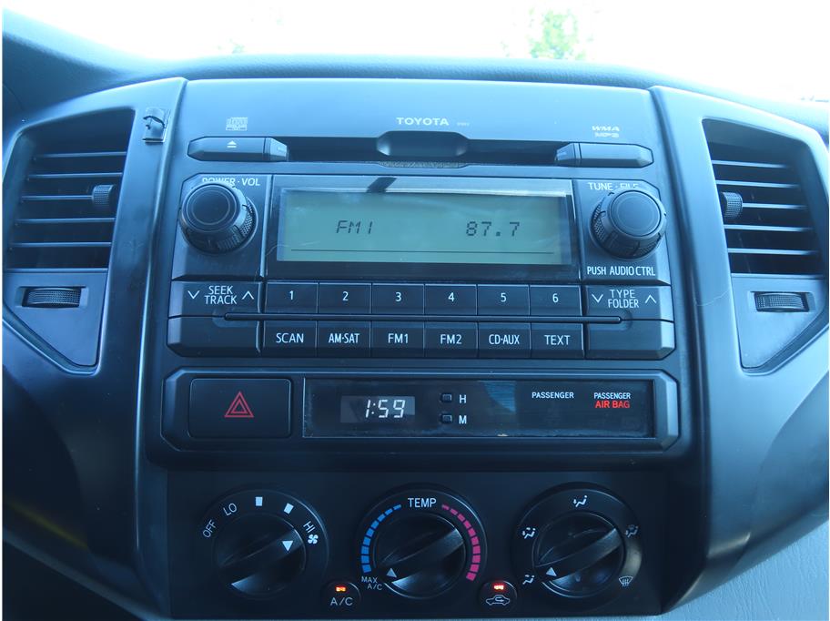 2012 Toyota Tacoma photo 13