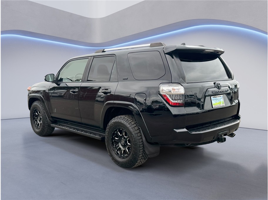 2019 Toyota 4Runner SR5 Premium photo 4
