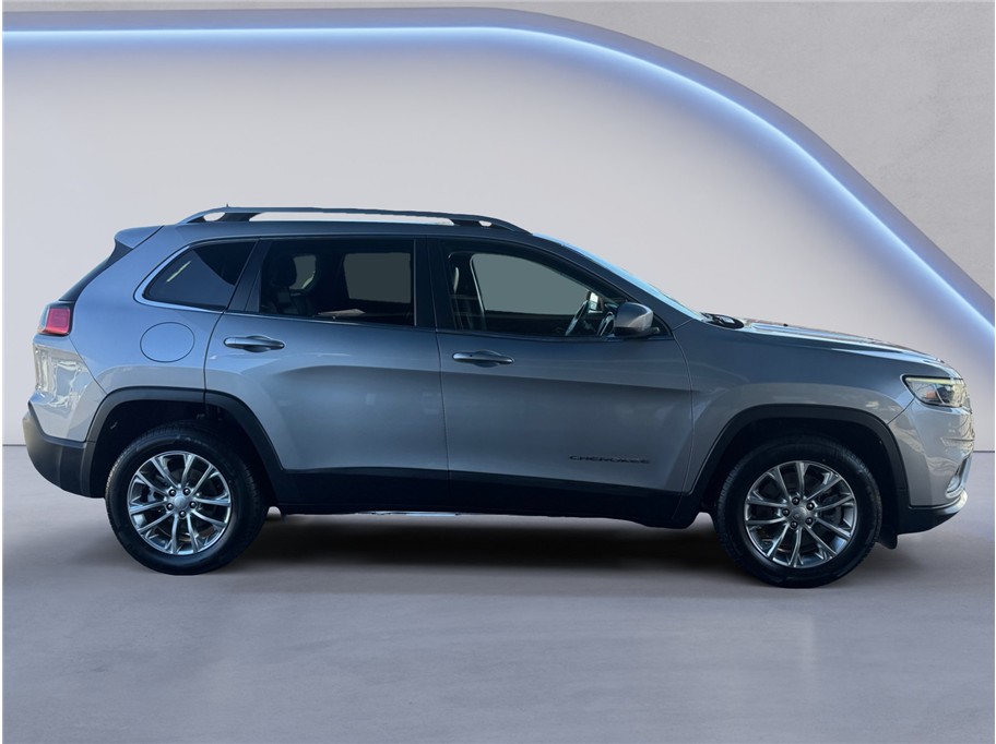 2019 Jeep Cherokee Latitude photo 6