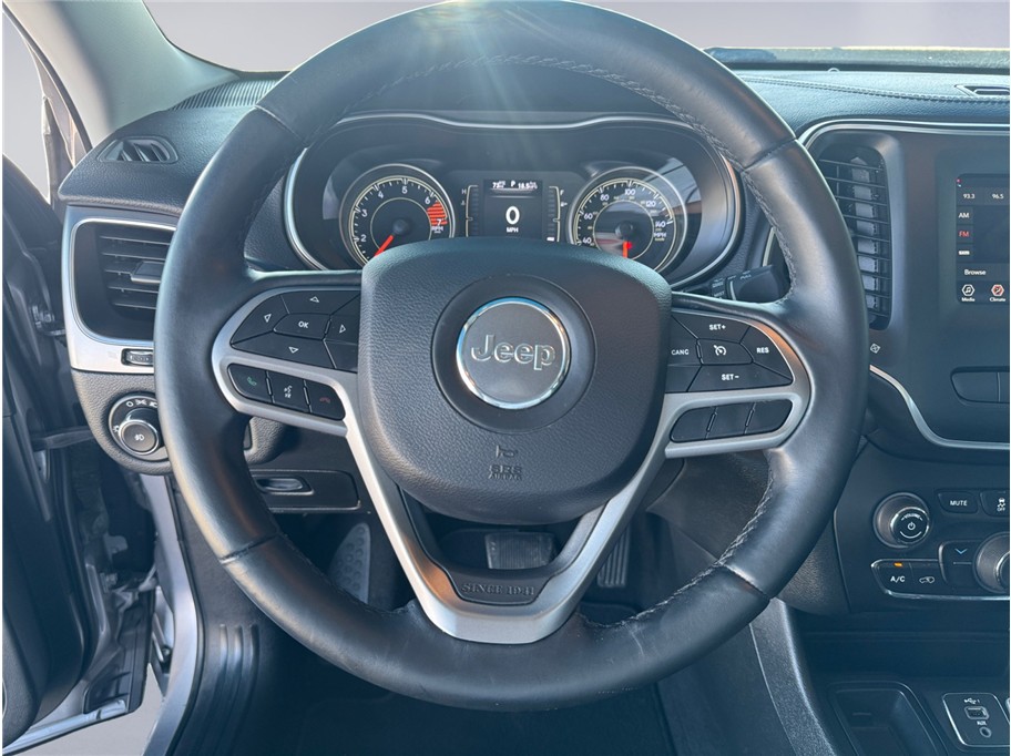 2019 Jeep Cherokee Latitude photo 11