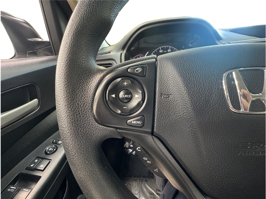 2016 Honda CR-V LX photo 16