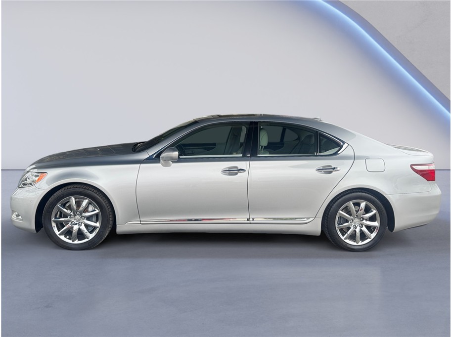 2007 Lexus LS 460 photo 3
