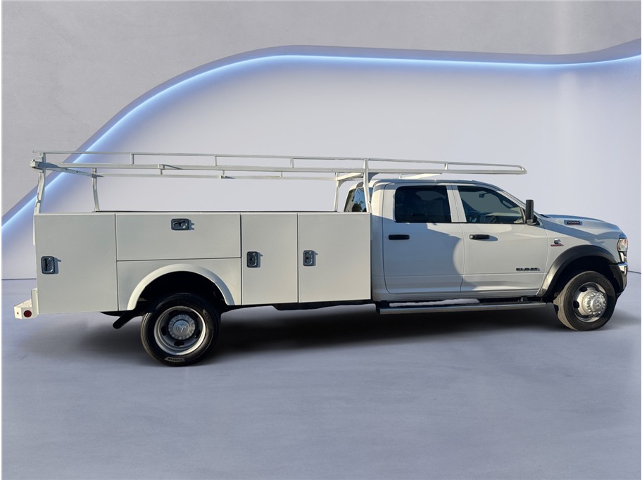 2021 Ram 5500 Tradesman photo 4