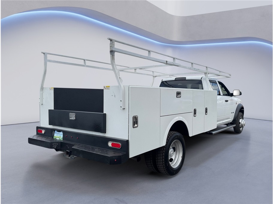 2021 Ram 5500 Tradesman photo 3