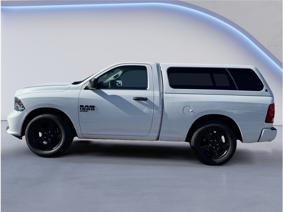 2019 Ram 1500 Classic Express photo 3