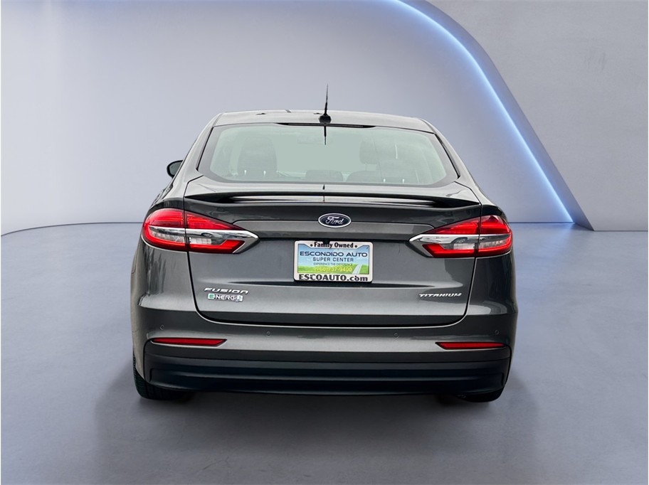 2019 Ford Fusion Energi Titanium - Photo 5