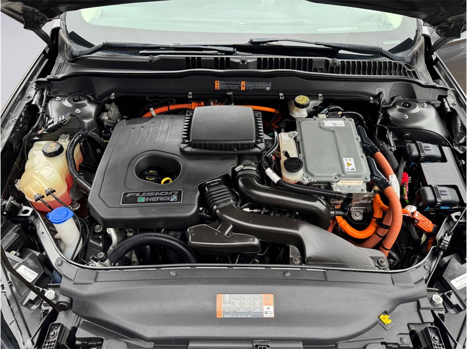 2019 Ford Fusion Energi Titanium - Photo 8