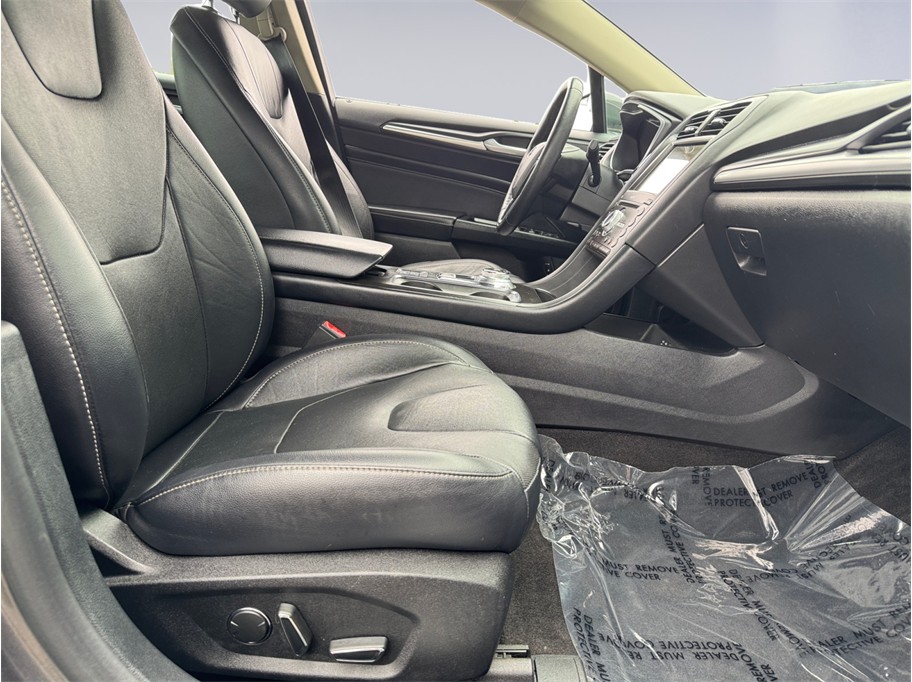 2019 Ford Fusion Energi Titanium - Photo 20