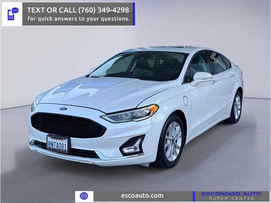 2019 Ford Fusion Energi Titanium FWD photo